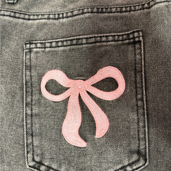 Women’s Gray Washed Jeans with Pink Bow Pocket Embroidery wide leg size m - Picture 5 of 7